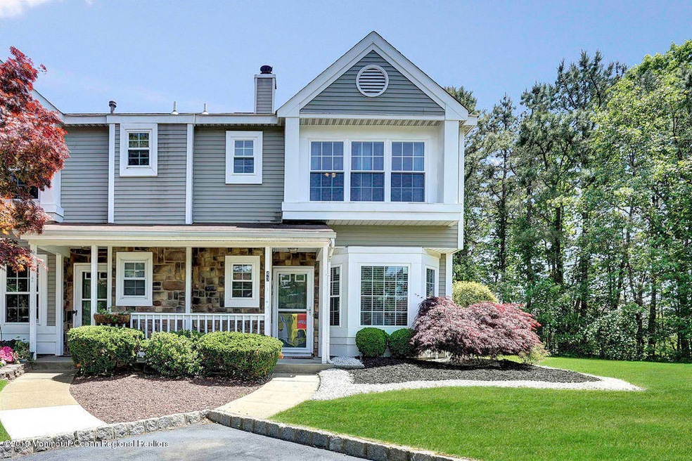 43 Horseshoe Ct unit 42, Tinton Falls, NJ 07753 - photo 1