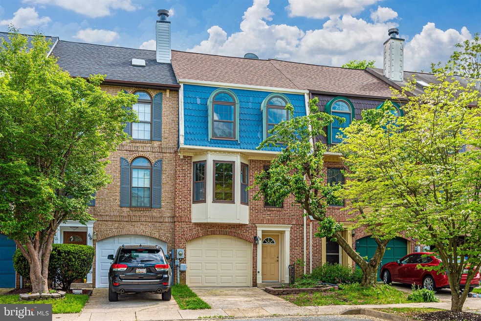 68 Victoria Square, Frederick, MD 21702 - photo 1