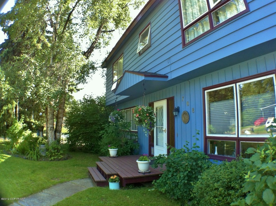 Front Exterior and yard