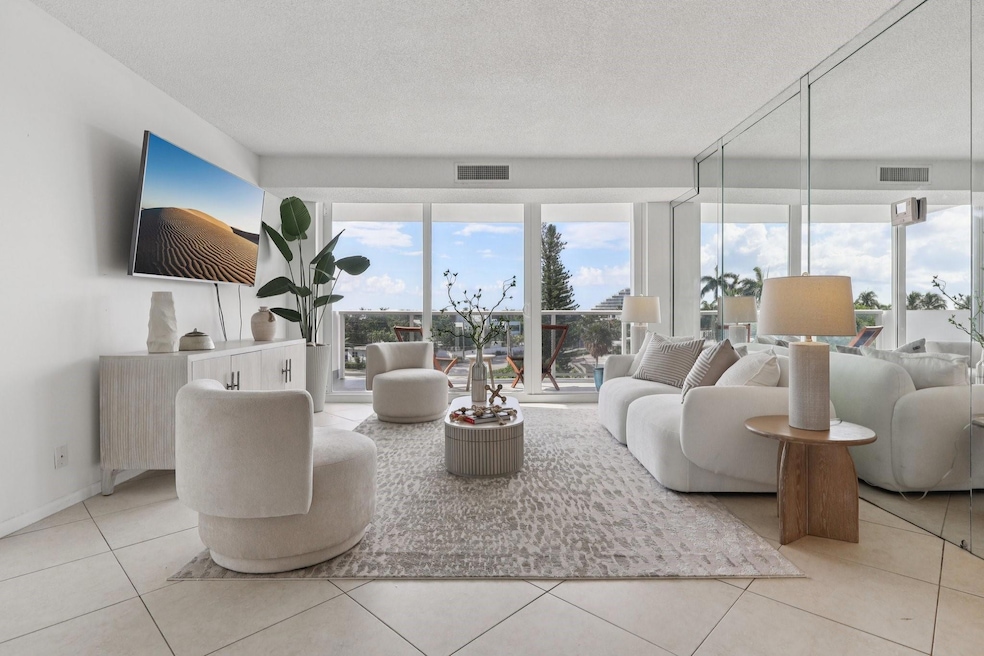 Embassy Towers I & II unit 4C, Fort Lauderdale, FL 33308 - photo 1