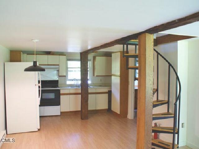 35 Hazel Plain Rd unit C, Woodbury, CT 06798 - photo 1