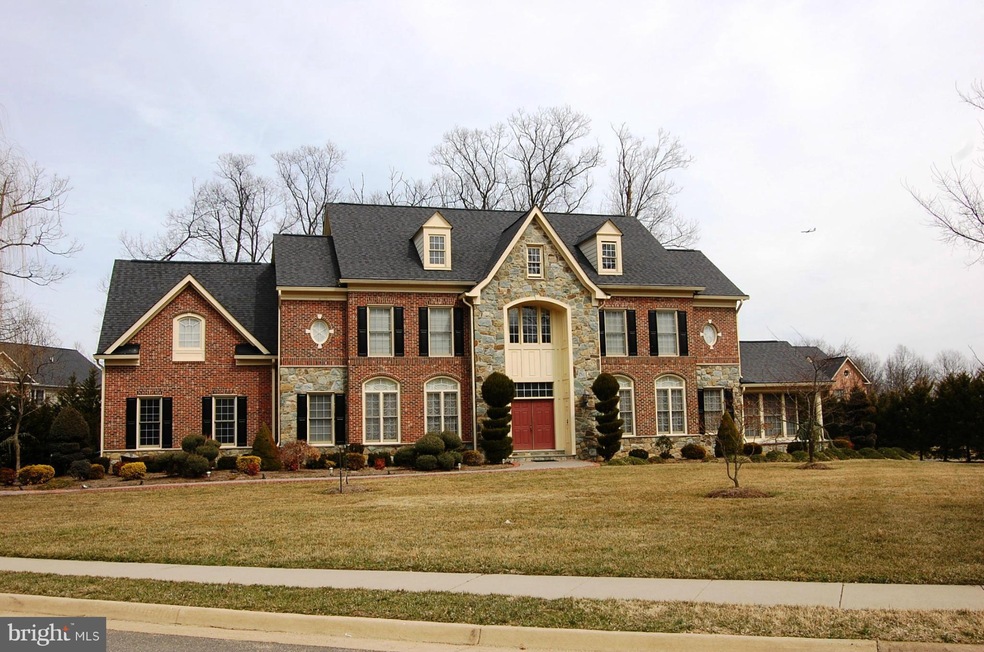 5845 Saddle Downs Place, Centreville, VA 20120 - photo 1