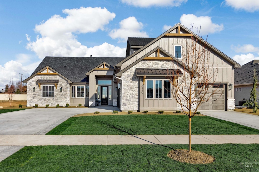 For Sale $1,350,000 • Co-Listing Agent