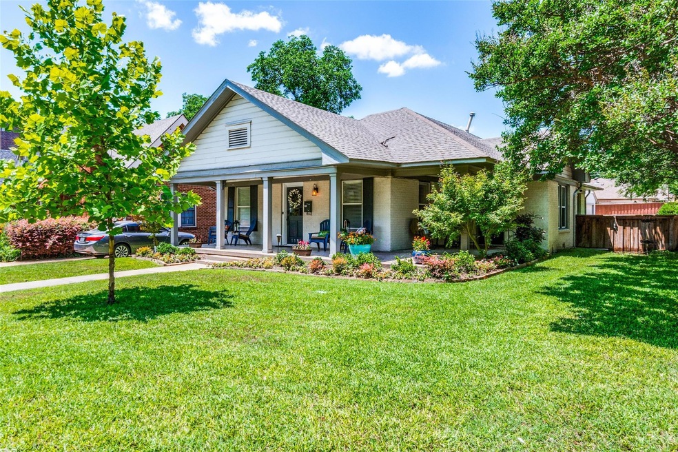 5555 Monticello Ave, Dallas, TX 75206 - photo 1