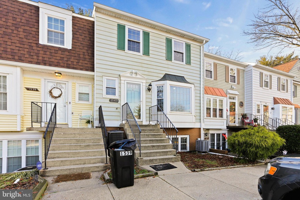 1543 Marlborough Ct unit II, Crofton, MD 21114 - photo 1