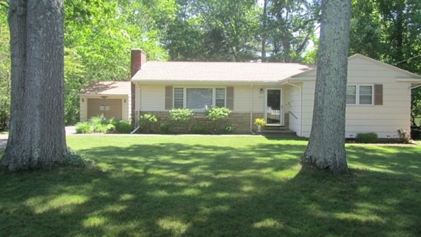 207 Country Club Ln, Brockton, MA 02301 - photo 1
