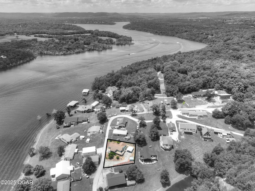 For Sale $349,900 • Co-Listing Agent