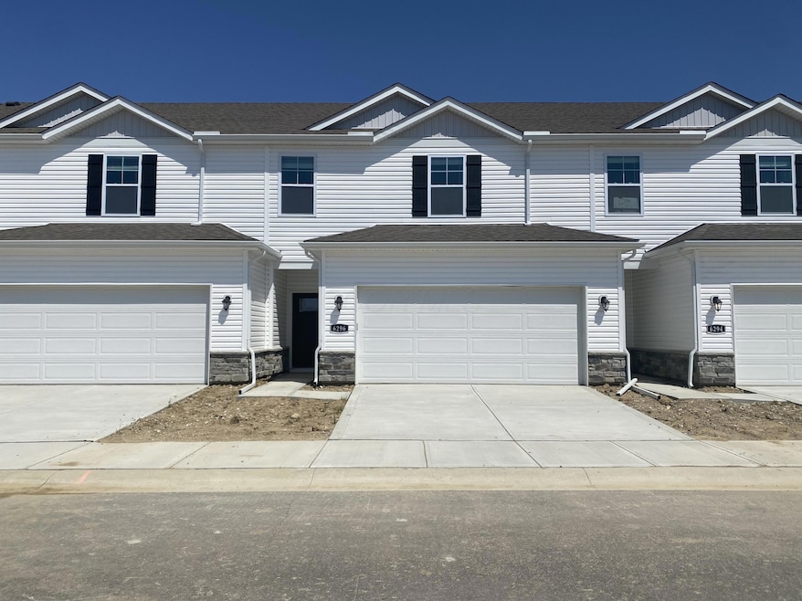 6296 Marinelli Dr S, Columbus, OH 43228 - photo 1