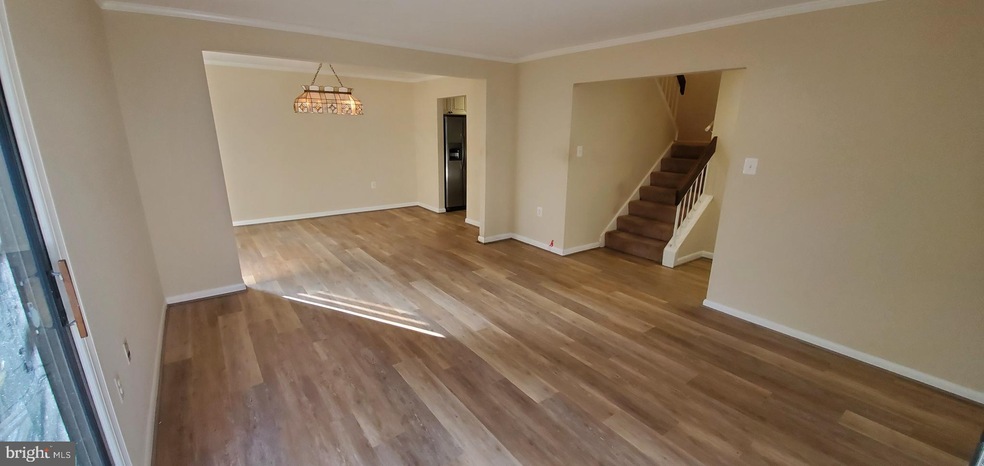 8631 Sacramento Dr unit 3, Alexandria, VA 22309 - photo 1