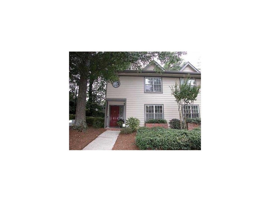 Exterior Front. End townhouse in cul-de-sac