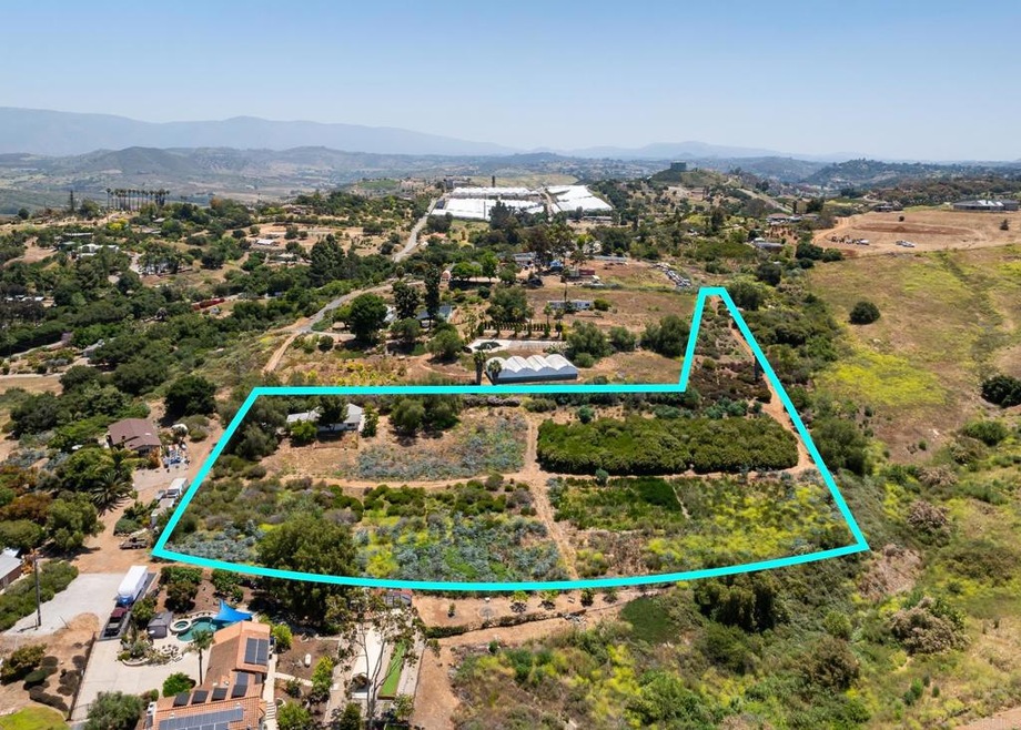 9931 W Lilac Rd, Escondido, CA 92026 - photo 1