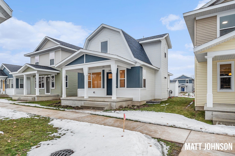 2109 Willard Ave SE, Grand Rapids, MI 49507 - photo 1