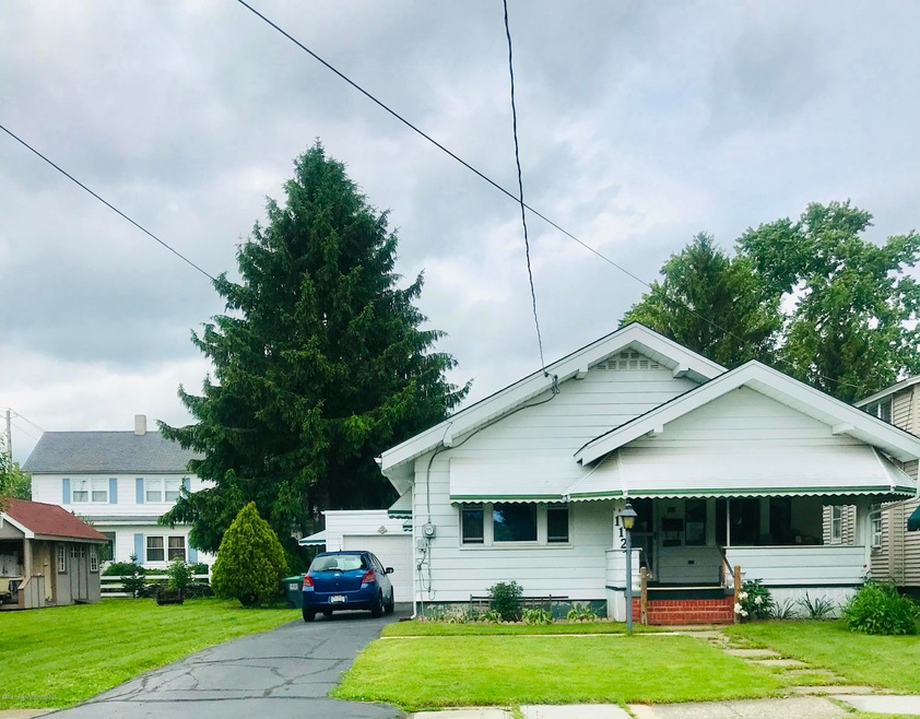 112 Bacon St, Jermyn, PA 18433 - photo 1