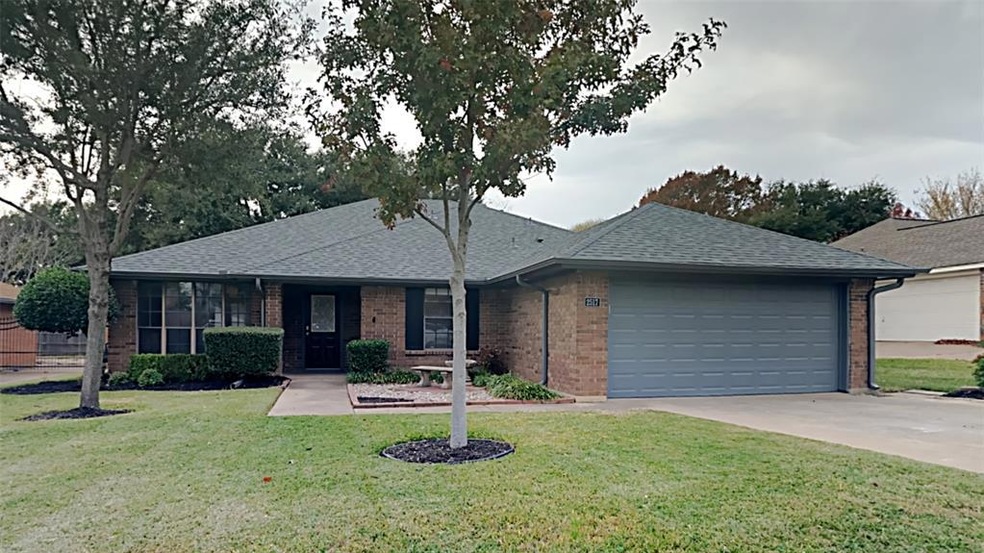 2517 Barr Dr, Bedford, TX 76021 - photo 1