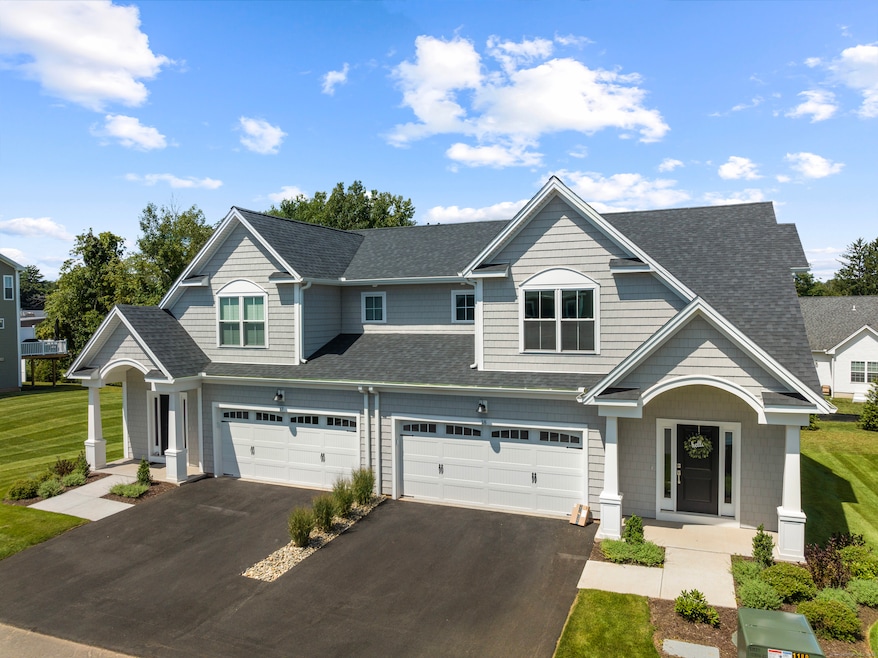 For Sale $674,900 • Co-Listing Agent