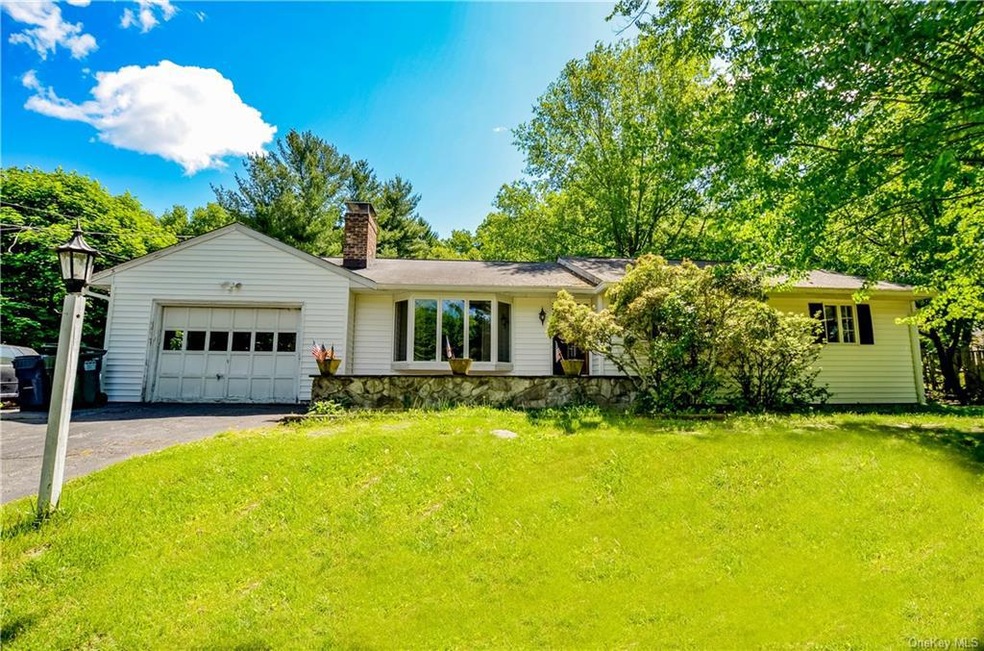 7 Lakeview Rd, Carmel, NY 10512 - photo 1