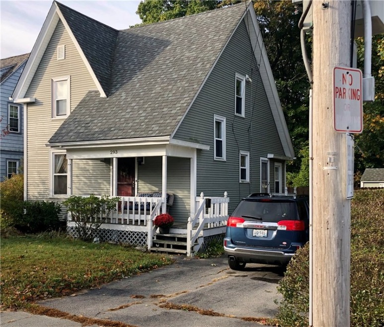 293 Norwood Ave, Warwick, RI 02888 - photo 1