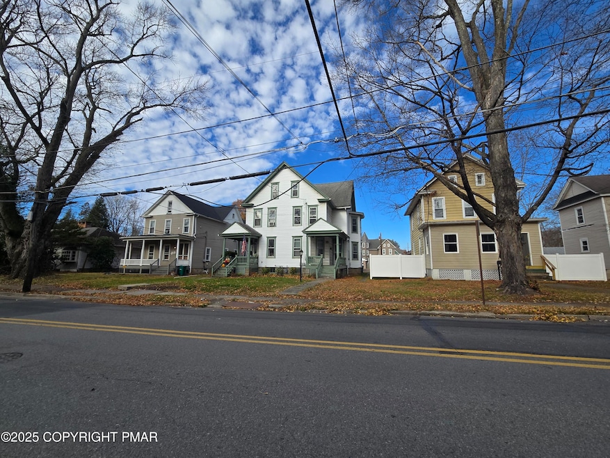 146 Analomink St, East Stroudsburg, PA 18301 - photo 1