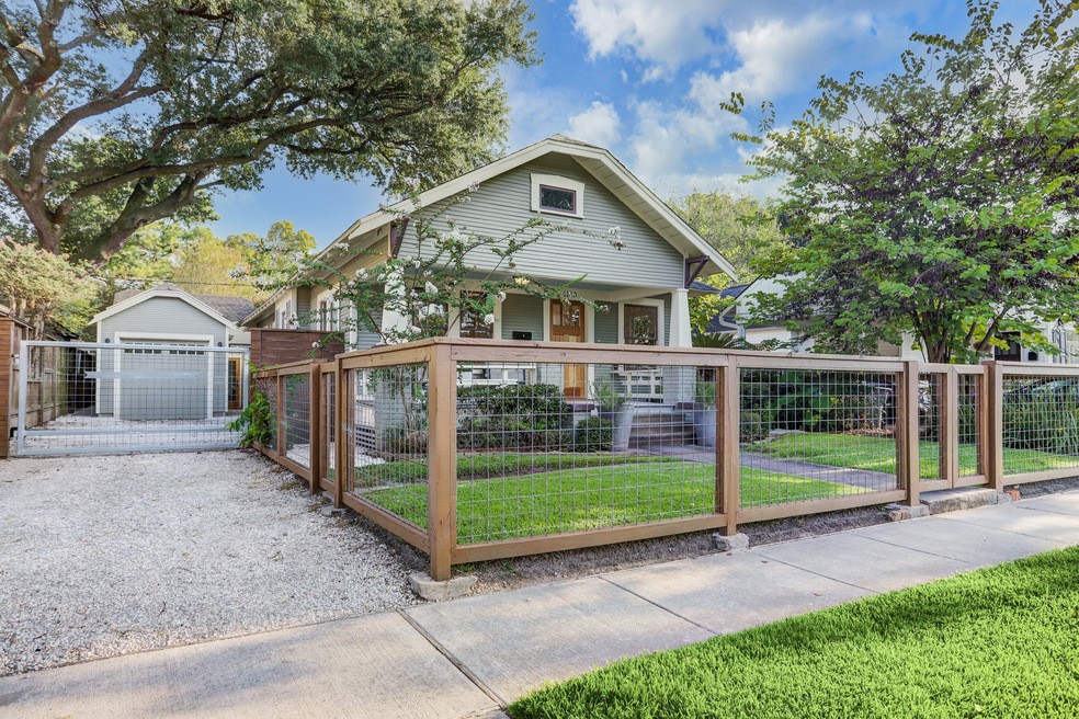 1120 Jerome St, Houston, TX 77009 - photo 1