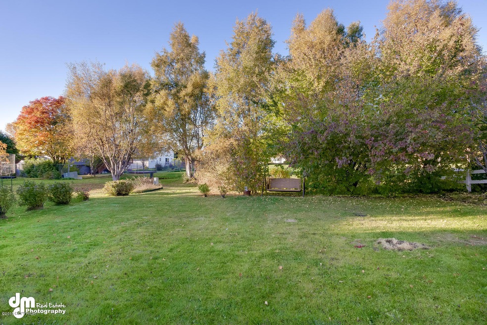 3521 Hazen Circle Anchorage AK-large-028
