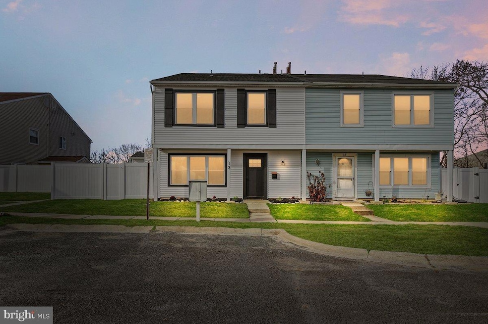 13 Lamont Ct, Sicklerville, NJ 08081 - photo 1