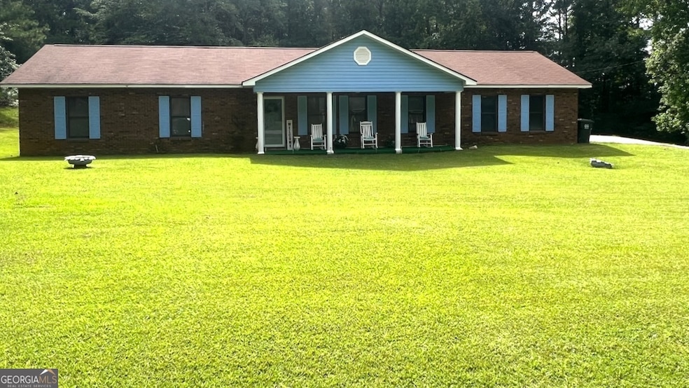 214 Collier St, Hogansville, GA 30230 - photo 1