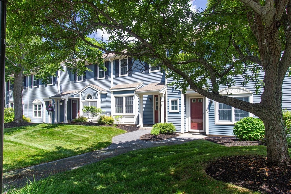 19 Garden St unit 104, Danvers, MA 01923 - photo 1