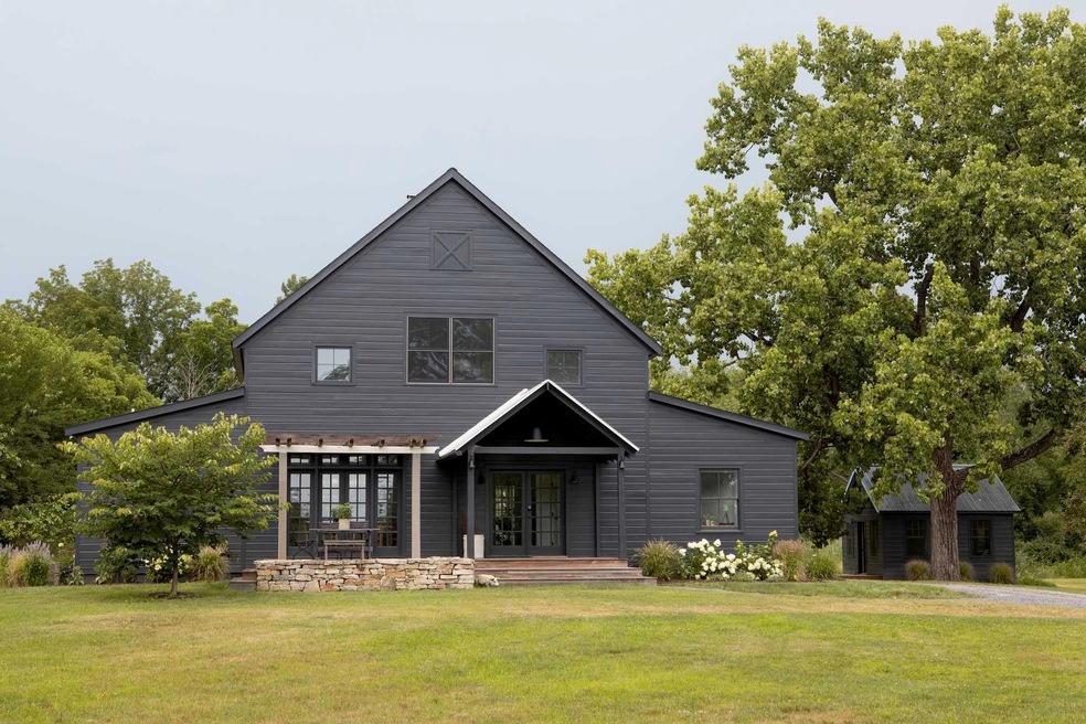 136 N Washington St, Athens, NY 12015 - photo 1