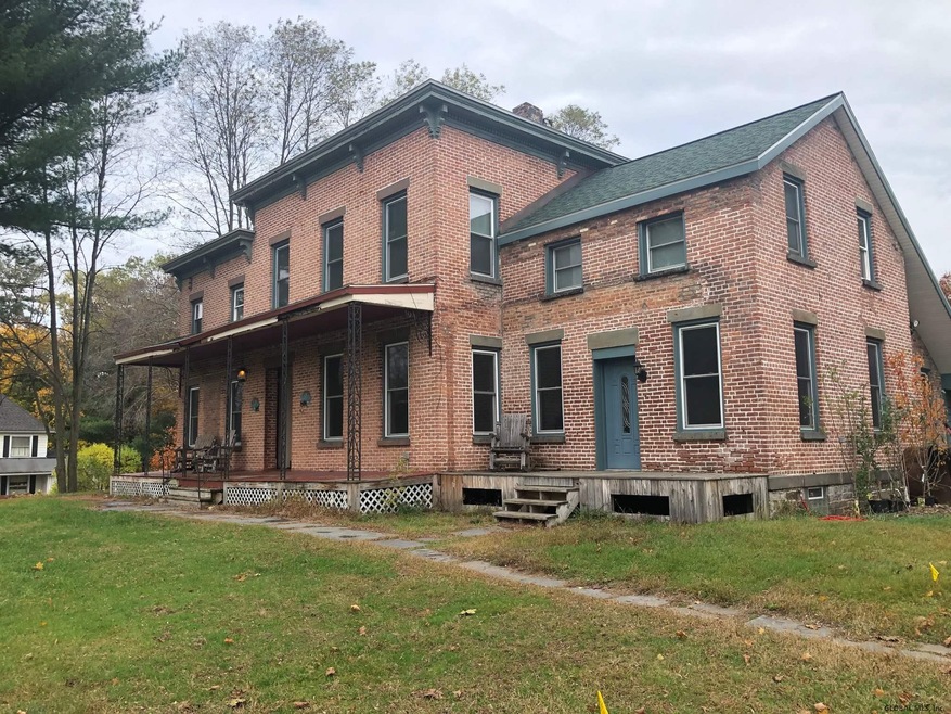 1519 New Scotland Rd, Slingerlands, NY 12159 - photo 1