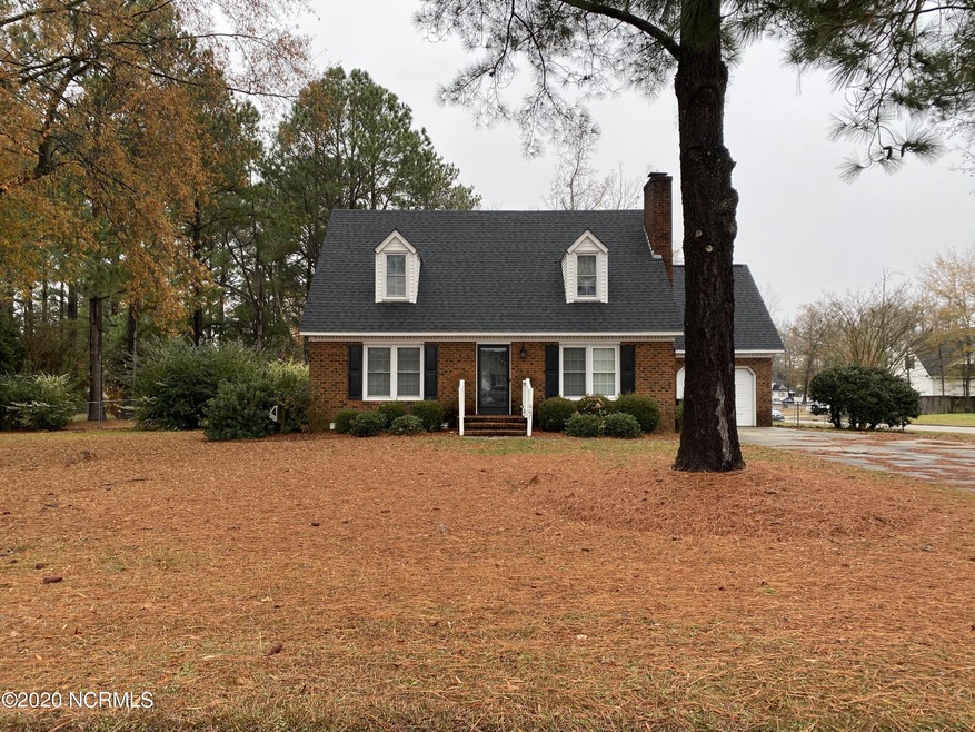 667 Corbett St, Winterville, NC 28590 - photo 1