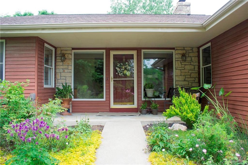 Welcome Home to This Country Charmer!