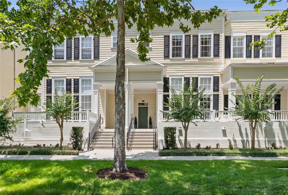 Sold $599,988 • Co-Listing Agent