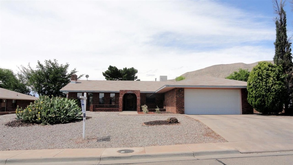 3015 Los Robles unit 2&3, Alamogordo, NM 88310 - photo 1