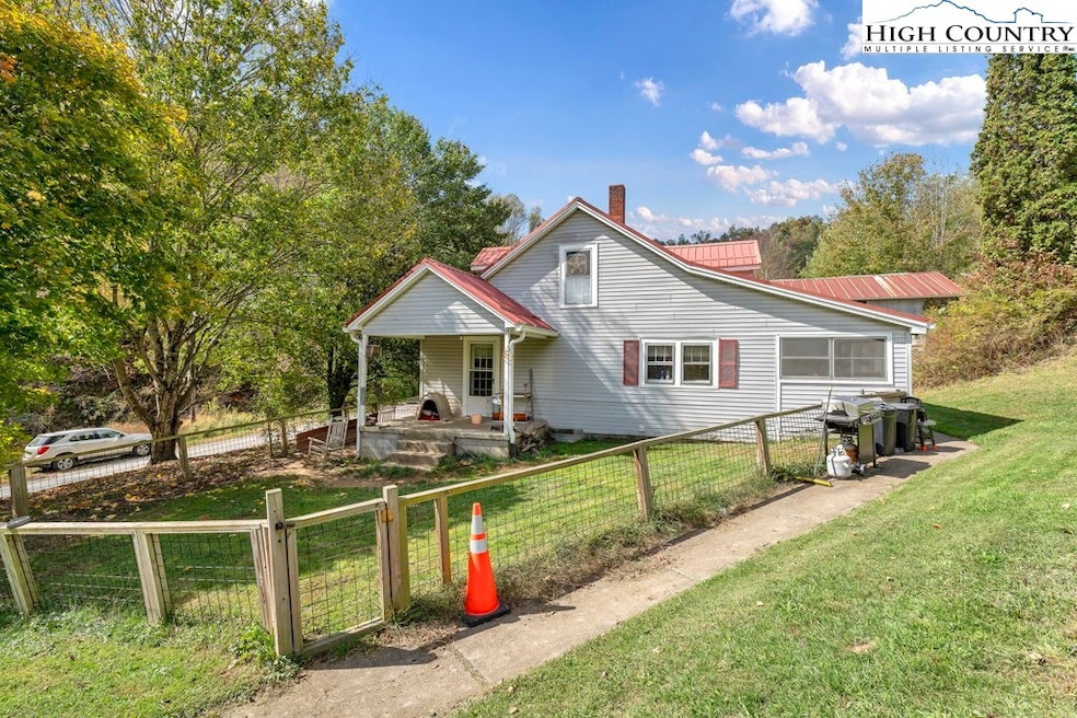 1068 Laurel Branch Rd, Vilas, NC 28692 - photo 1