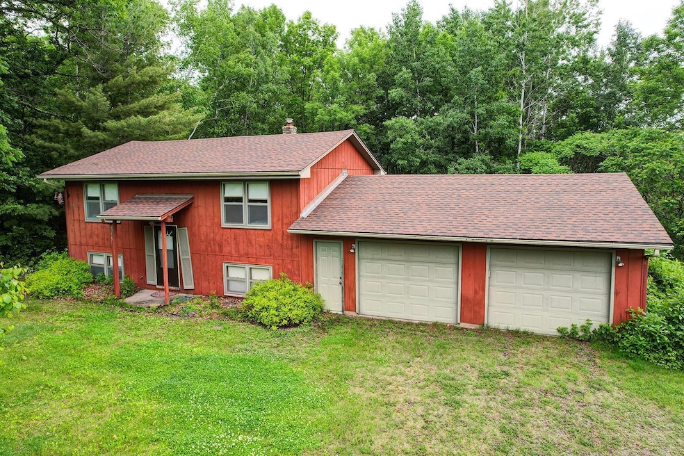 For Sale $260,000 • Co-Listing Agent