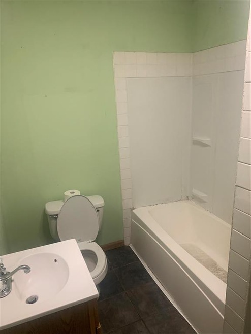 126 Forest St, Rutland, VT 05701 - photo 1