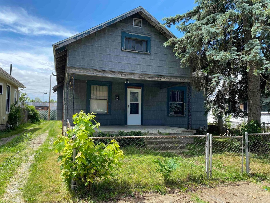 1307 W 1st St, Muncie, IN 47305 - photo 1