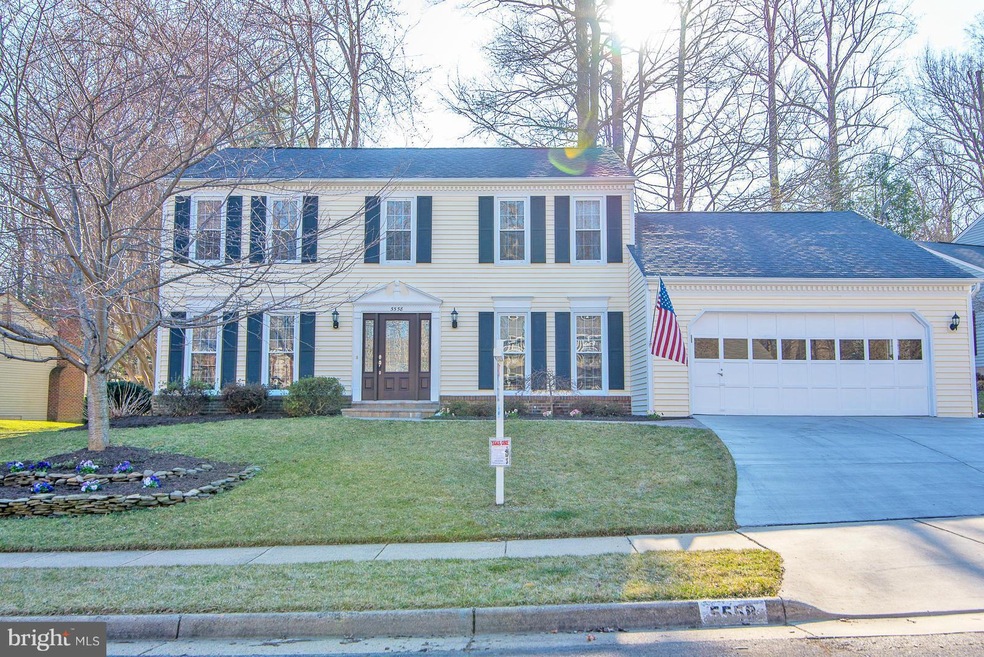 5558 Queen Victoria Ct, Burke, VA 22015 - photo 1