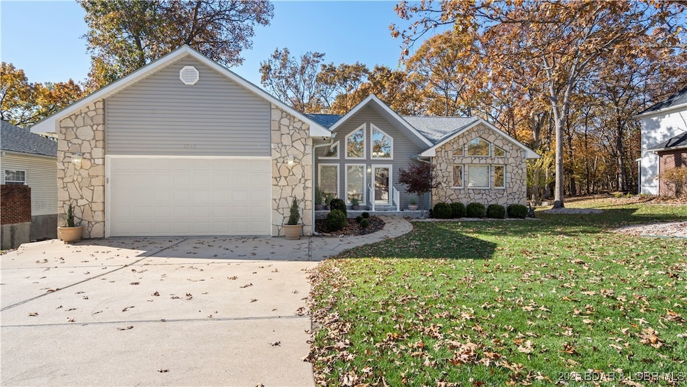 For Sale $617,500 • Co-Listing Agent