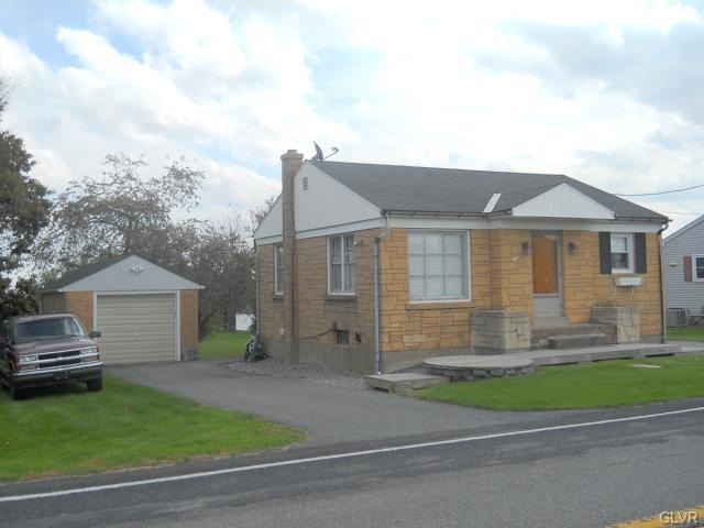 8368 Airport Rd, Bath, PA 18014 - photo 1