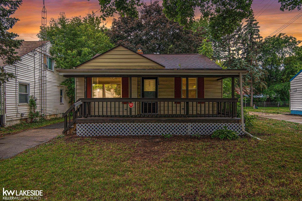 3605 Larchmont St, Flint, MI 48532 - photo 1