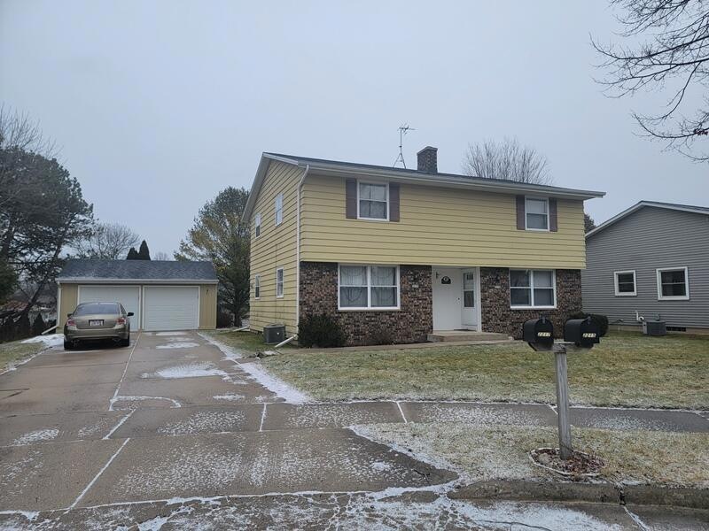 2215_2217 N 37th Street