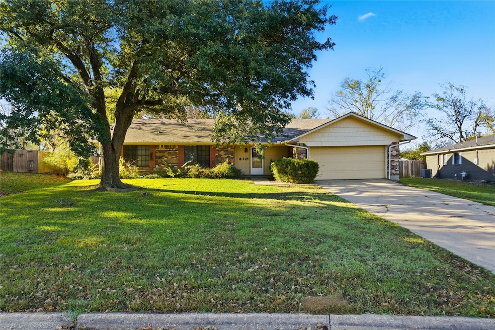 312 Azalea Dr, Sulphur Springs, TX 75482 - photo 1