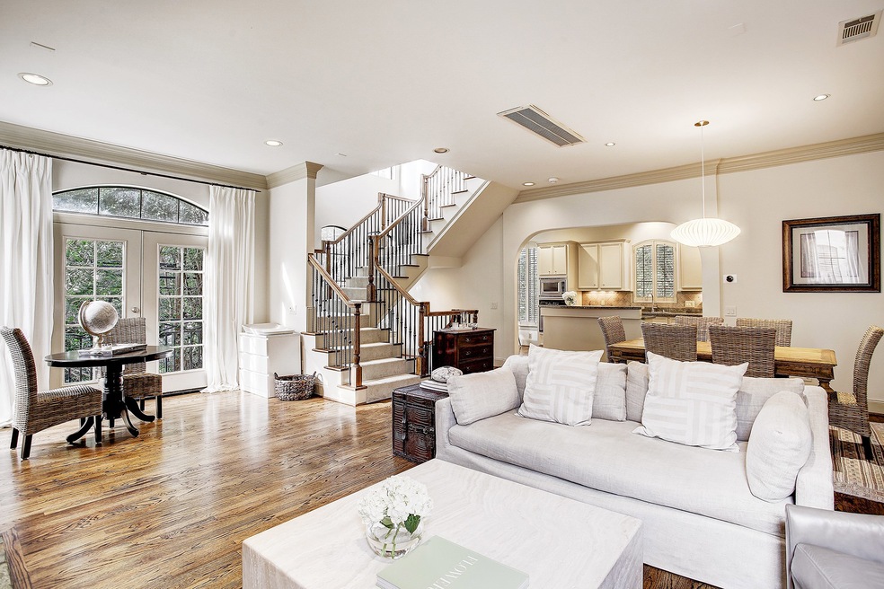 1701 Welch St, Houston, TX 77006 - photo 1