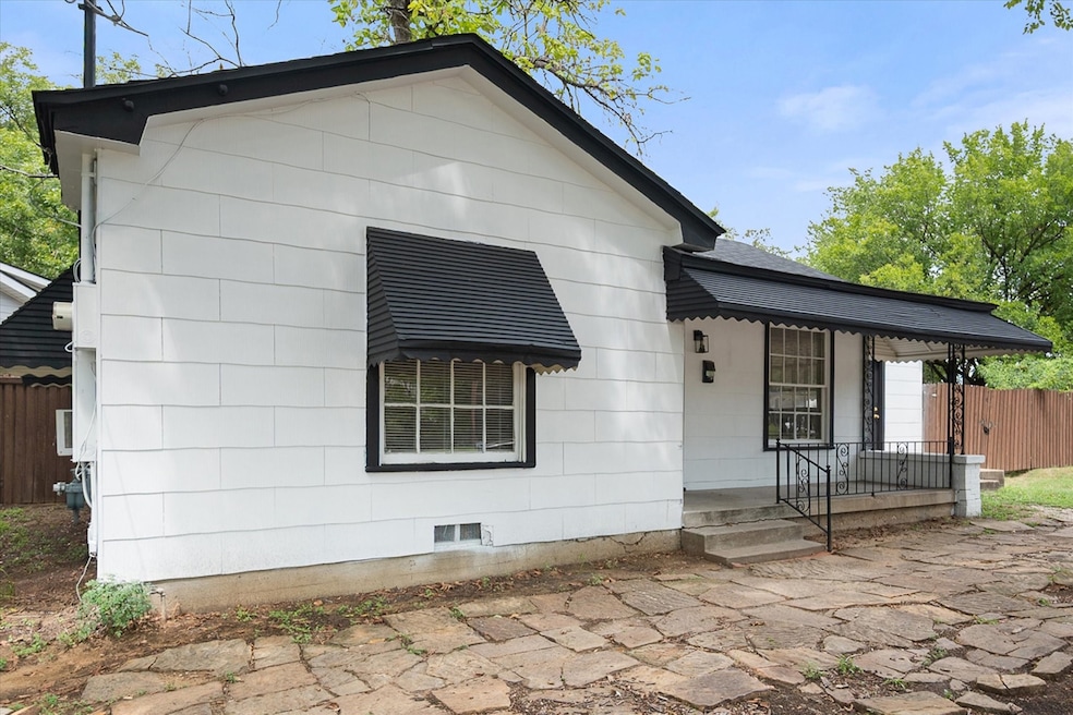 For Sale $171,000 • Co-Listing Agent