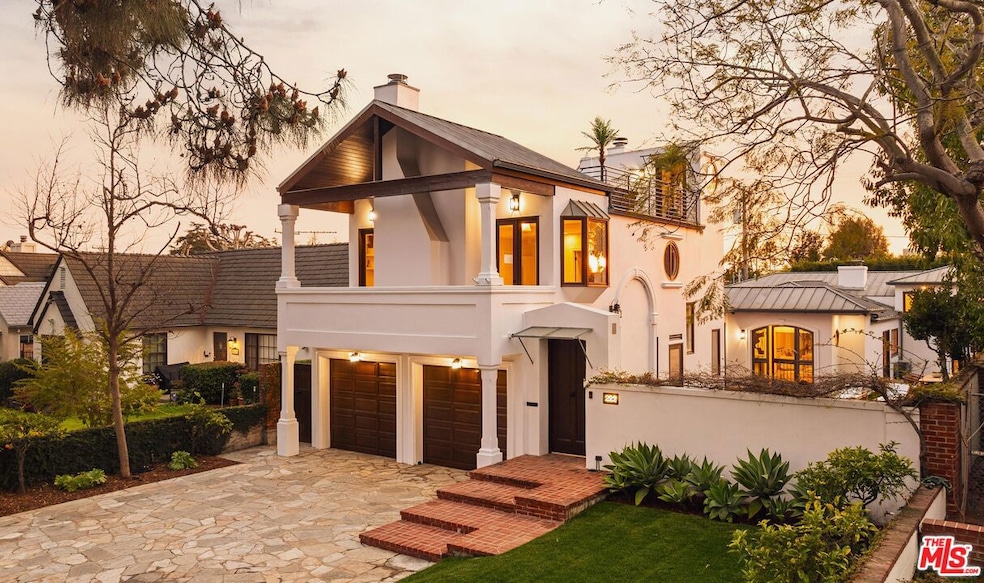 Sold $5,940,000 • Co-Listing Agent