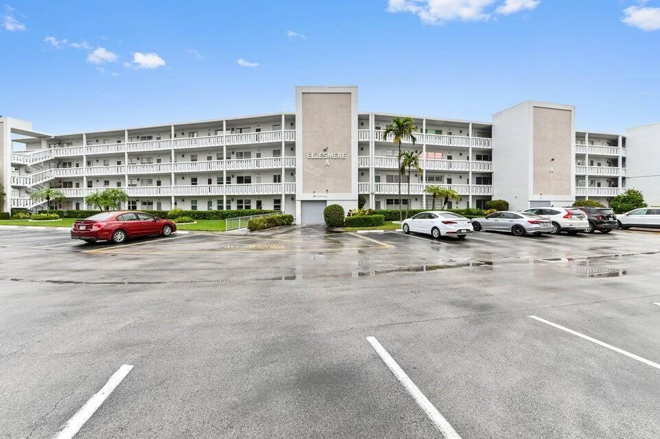1007 Ellesmere A unit 1007, Deerfield Beach, FL 33442 - photo 1