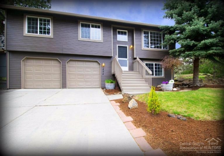 1804 NE Yellowstone Ln, Bend, OR 97701 - photo 1