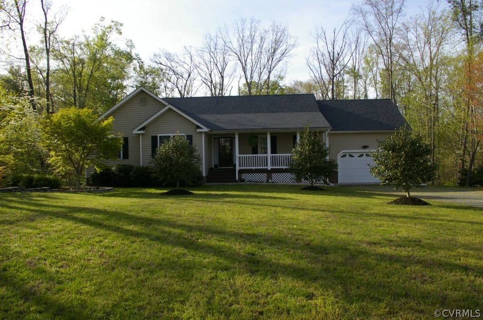 256 Parkwood Dr, Aylett, VA 23009 - photo 1