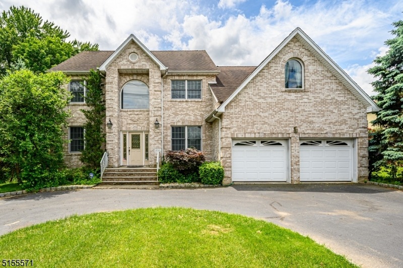 1264 Ratzer Rd, Wayne, NJ 07470 - photo 1